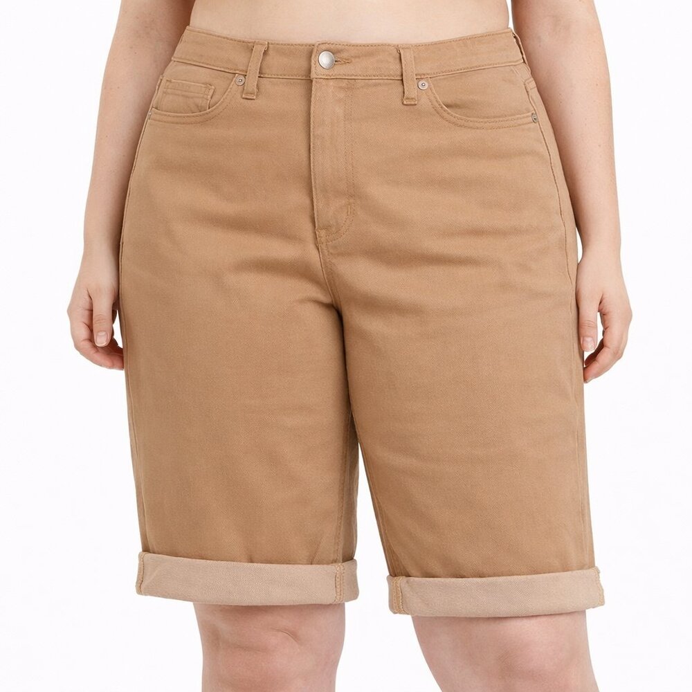 New DG2 Diane Gilman Convertible Capri Shorts Khaki Raw Hem